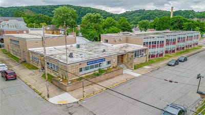 /international/us/300-pine-st-beaver-falls-pa-110100612646/