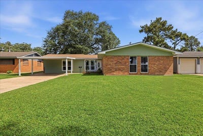 /international/us/5280-swallow-beaumont-tx-110108125777/