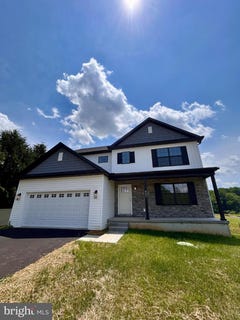 /international/us/327-w-fritz-avenue-quarryville-pa-110092832652/