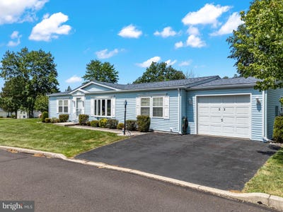 /international/us/22-williams-way-sellersville-pa-110101196777/