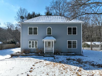 /international/us/1062-lakeside-road-southbury-ct-110097009790/