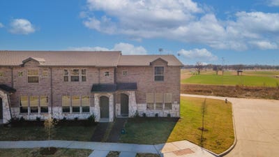 /international/us/3201-solana-circle-denton-tx-110107884586/