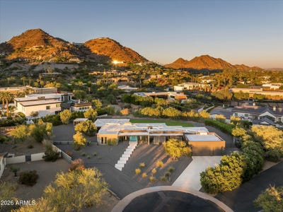 /international/us/4020-e-sierra-vista-drive-paradise-valley-az-110120420602/