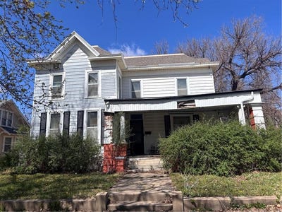 /international/us/223-ne-6th-street-abilene-ks-110107823480/