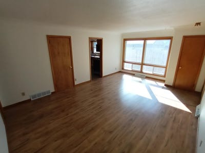 /international/us/4162-adair-avenue-n-robbinsdale-mn-110108298428/