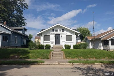 /international/us/704-n-alameda-drive-muncie-in-110120665579/