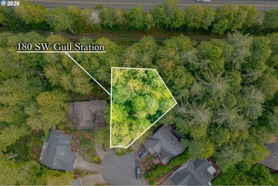 /international/us/180-gull-station-depoebay-or-110105636504/