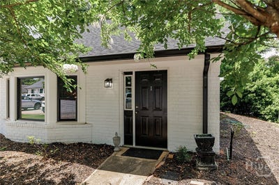 /international/us/595-macon-highway-athens-ga-110108540705/