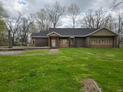 /international/us/1301-baldwin-street-elkhart-in-110108814552/