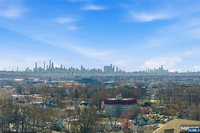 /international/us/326-prospect-avenue-hackensack-nj-110106841131/