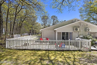 /international/us/19-driftwood-drive-little-egg-harbor-nj-110108026334/