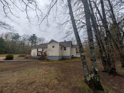 /international/us/22-jenny-lane-campton-nh-110108099858/