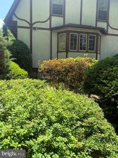 /international/us/3360-tennyson-st-nw-washington-dc-110108268871/