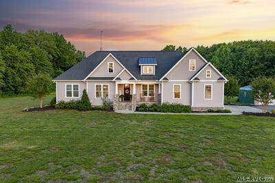 /international/us/2650-miles-creek-south-hill-va-110108506265/