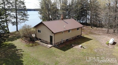 /international/us/5140-w-langford-lake-road-watersmeet-mi-110108059002/