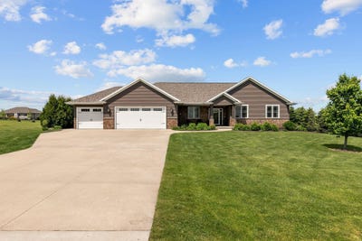/international/us/w8930-madeline-lane-hortonville-wi-110101528191/?lang=fr