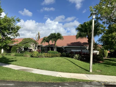 /international/us/425-deer-creek-path-e-deerfield-beach-fl-110108299192/