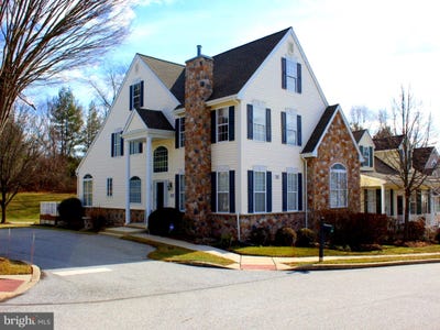 /international/us/707-arbor-lane-kennett-square-pa-110100418540/
