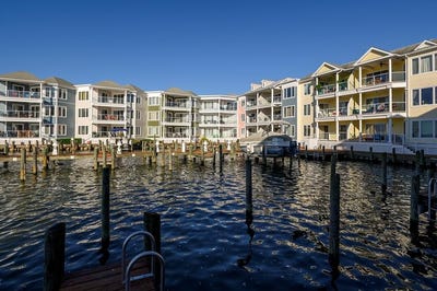 /international/us/6321-309-captains-lane-chincoteague-va-110107500960/