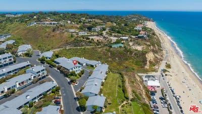 /international/us/29680-zuma-bay-way-malibu-ca-110106850059/