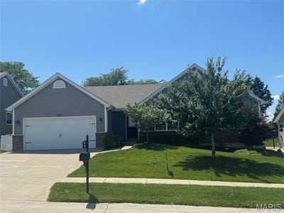 /international/us/931-mule-creek-drive-wentzville-mo-110108480165/