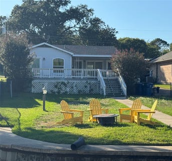 /international/us/183-seaside-drive-gun-barrel-city-tx-110120887862/