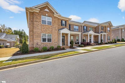 /international/us/28-peckham-street-greenville-sc-110107210285/