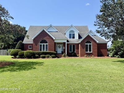 /international/us/1090-cedar-hill-drive-williamston-nc-110120039255/