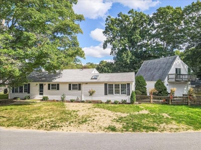 /international/us/29-bonneau-street-north-attleboro-ma-110110329031/