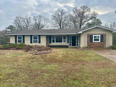 /international/us/150-heflin-road-arkadelphia-ar-110104417248/