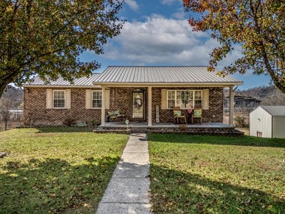 /international/us/1064-gardner-trail-salyersville-ky-110103572225/
