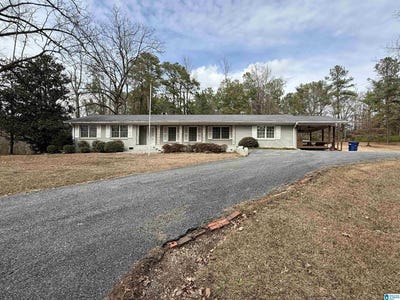 /international/us/21-smitherman-street-centreville-al-110108501455/