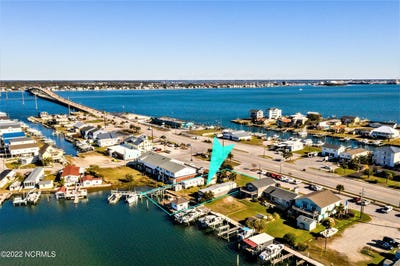 /international/us/519-atlantic-beach-causeway-atlantic-beach-nc-110079354833/