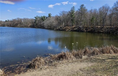/international/us/1352-5th-avenue-n-shorewood-drive-menomonie-wi-110099273289/?lang=zh-tw