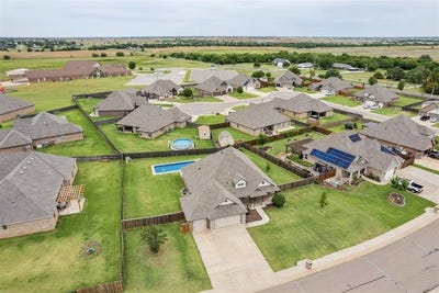 /international/us/133-windmill-street-piedmont-ok-110108575870/