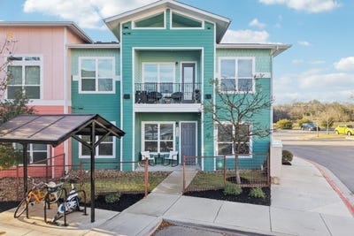 /international/us/8601-w-gate-blvd-austin-tx-110105488575/