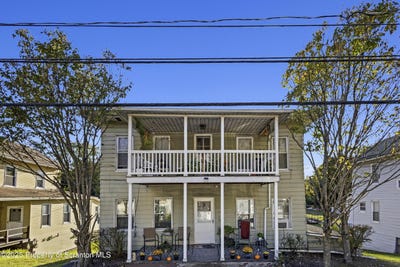 /international/us/141-college-avenue-factoryville-pa-110102758380/