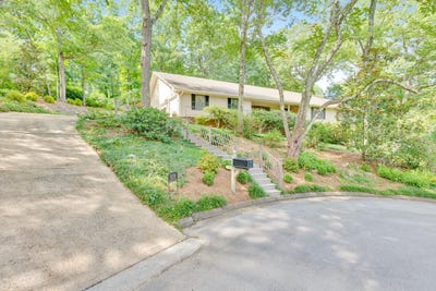 /international/us/1119-mountain-terrace-lookout-mountain-ga-110100726776/