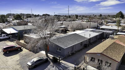 /international/us/218-nw-i-avenue-fabens-tx-110107726342/