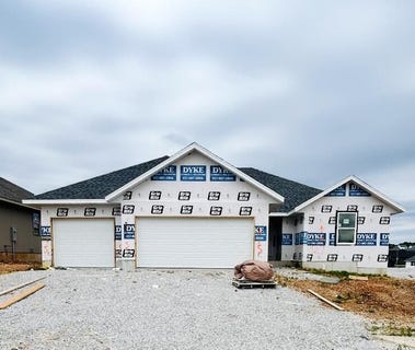 /international/us/927-s-pindall-lane-nixa-mo-110107826349/