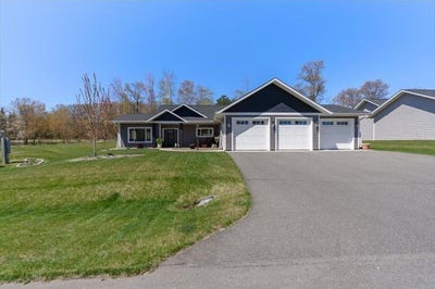 /international/us/11413-legacy-court-east-gull-lake-mn-110108065997/
