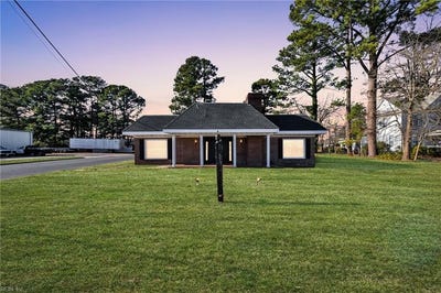 /international/us/685-carolina-road-suffolk-va-110105258338/