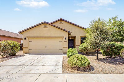 /international/us/11377-w-folsom-point-drive-marana-az-110107586580/