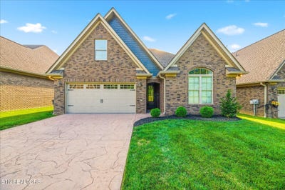 /international/us/211-village-cove-circle-englewood-tn-110108471301/