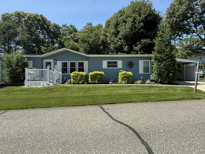 /international/us/1407-81-middle-rd-calverton-ny-110109507821/