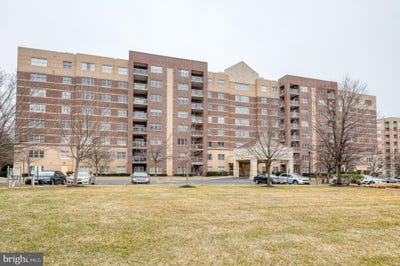 /international/us/12240-roundwood-lutherville-timonium-md-110107929232/