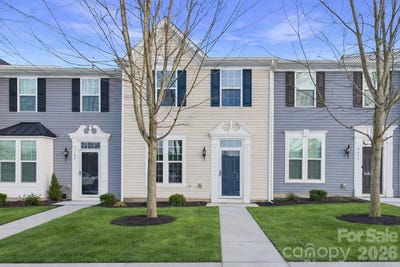 /international/us/2440-mariners-cove-lane-denver-nc-110105288115/