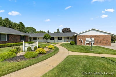 /international/us/2915-n-wentward-court-hudsonville-mi-110100263313/