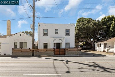 /international/us/1230-del-monte-ave-monterey-ca-110106928970/