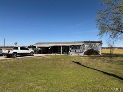 /international/us/888-highway-uu-poplar-bluff-mo-110106919002/